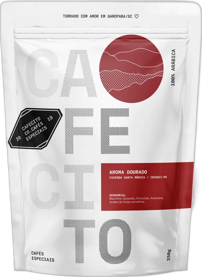 Pacote do café Aroma Dourado